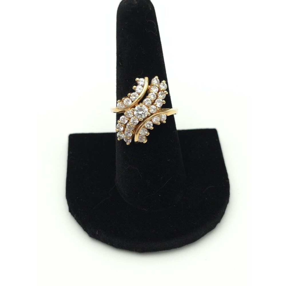 18K GP‎ Gold Plated Ring 27 Clear Crystal Prong Set Rhinestones Size 8